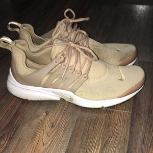 beige women’s nike air presto shoes